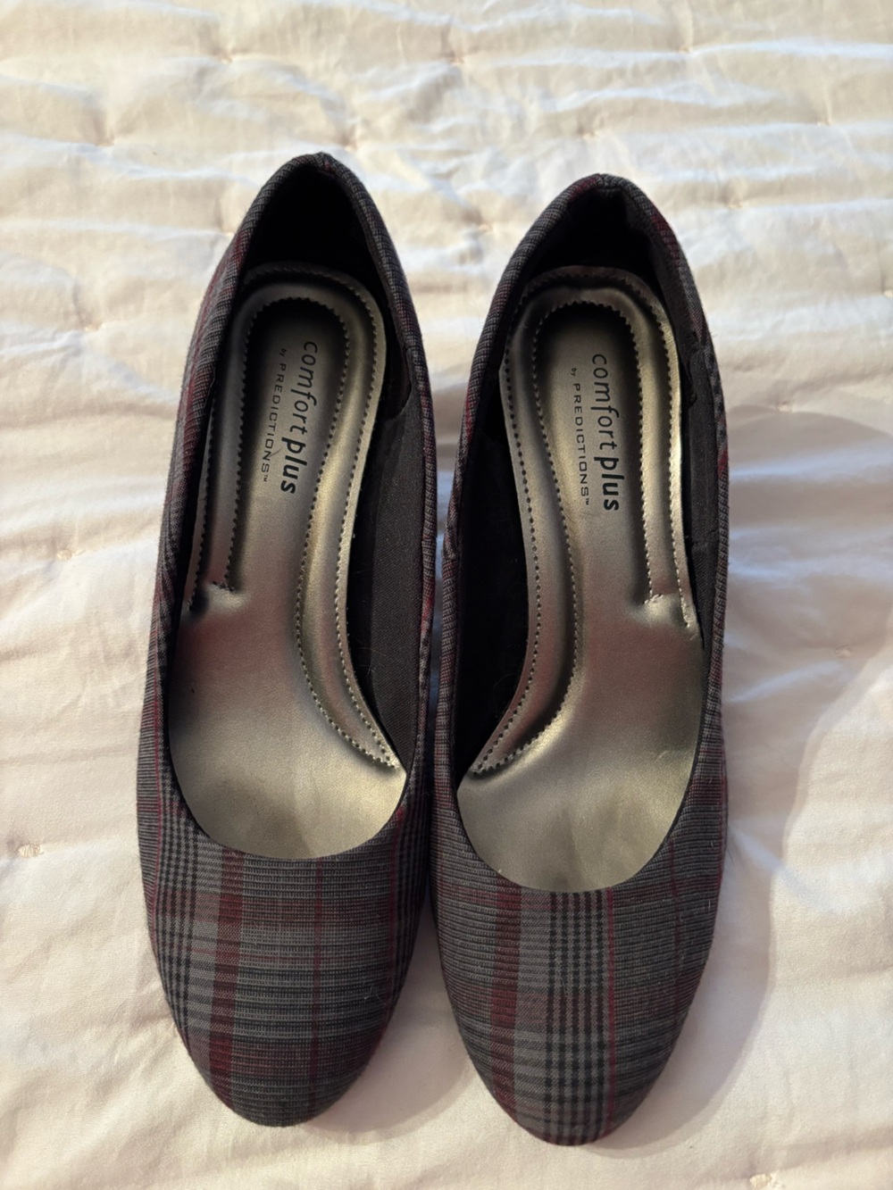 Payless Comfort Plus plaid heels WW